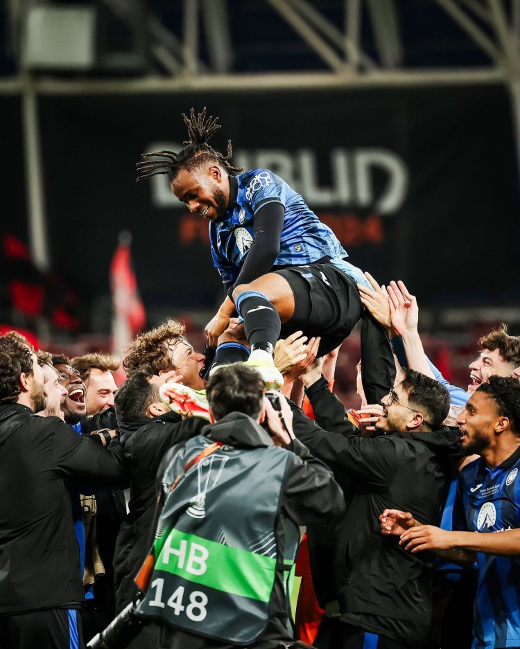 Man Of Final Ademola Lookman Hat-trick Wins Europa League For Atalanta ...